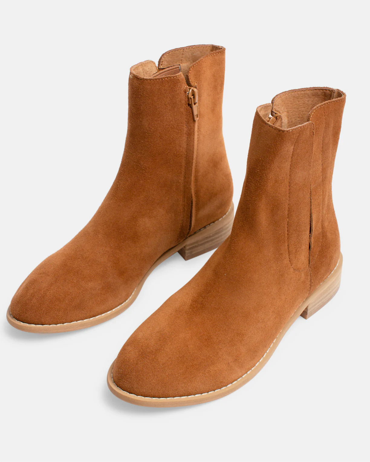 Walnut Melbourne - Denmark Leather boot in Caramel Suede